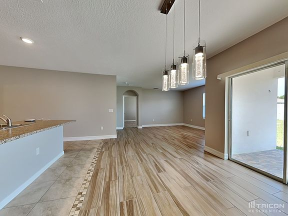 3rd image of 1336 Coventry Ct