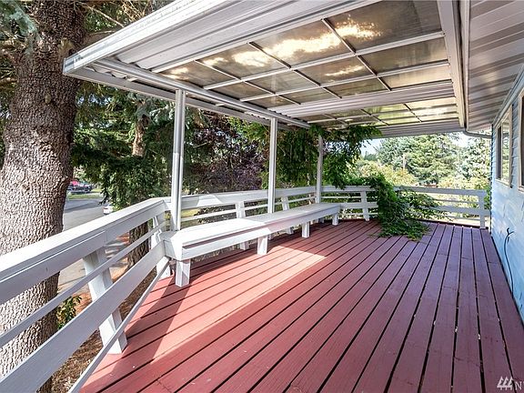 4th image of 12711 1st Avenue Ct E