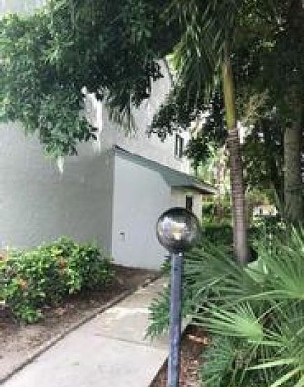 2nd image of 3018 Kings Lake Blvd