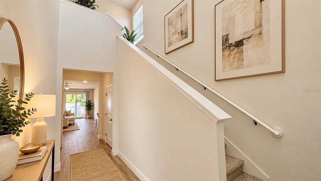 4 bed, 2.5 bath, 2054 sqft, $2,750 — Photo 4