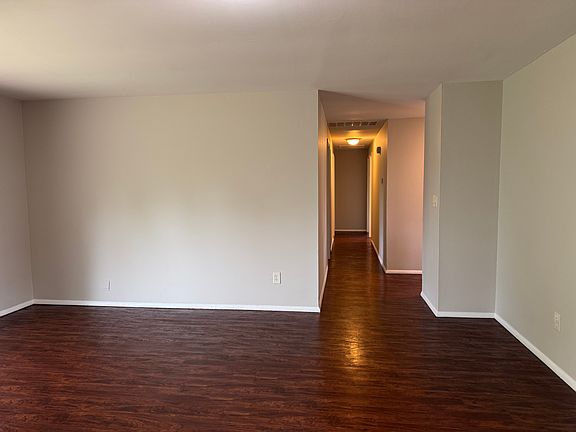 5th image of 6387 Rosebury Dr
