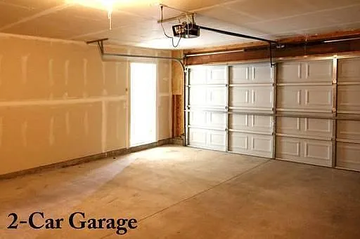 373 Mosaic Ln — Photo 11