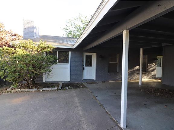2nd image of 1206 Glenda Dr #A