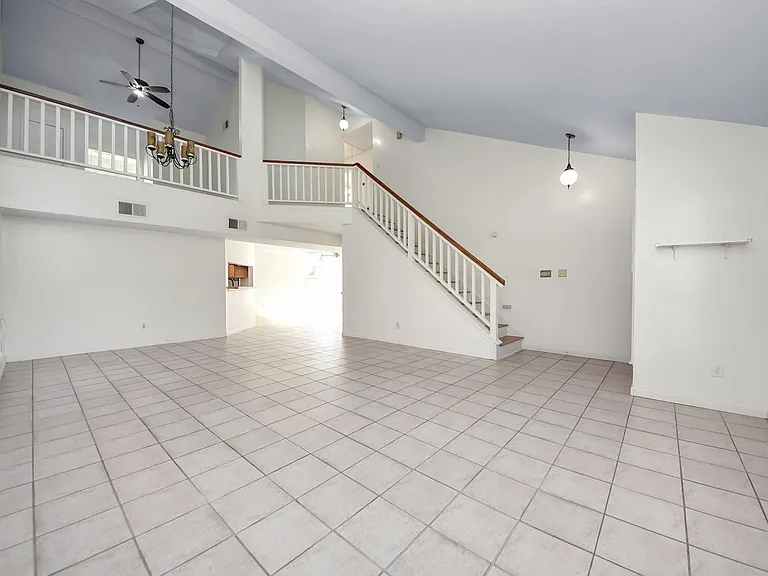 15614 Barbarossa Dr — Photo 13