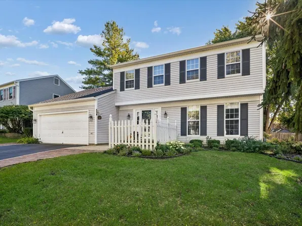 1709 Ronzheimer Ave, Saint Charles, IL 60174