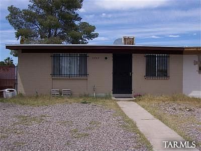 1st image of 2359 E Parkside Dr