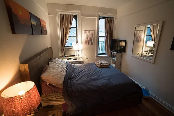 Rented by Dynamik Realty | media 9