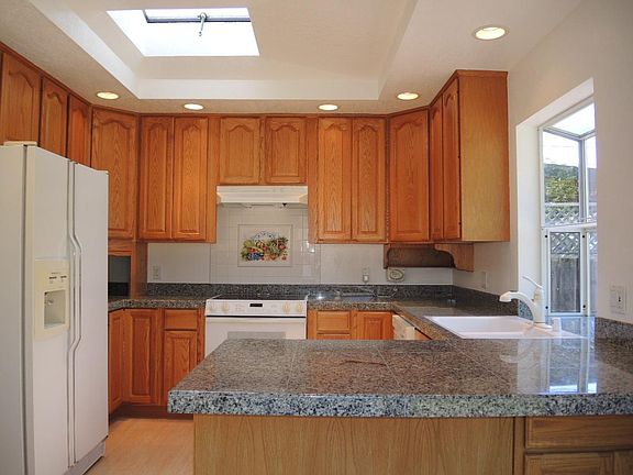 2nd image of 4417 Grimsby Dr