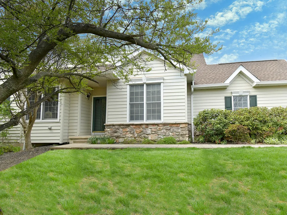 253 Patriot Hill Dr #253