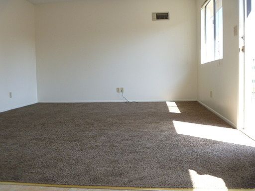 1st image of 323 Lolita Ln APT 16