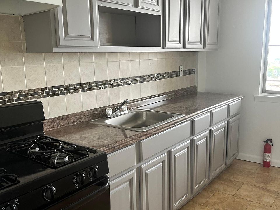 1st image of 277 Prospect St #14E