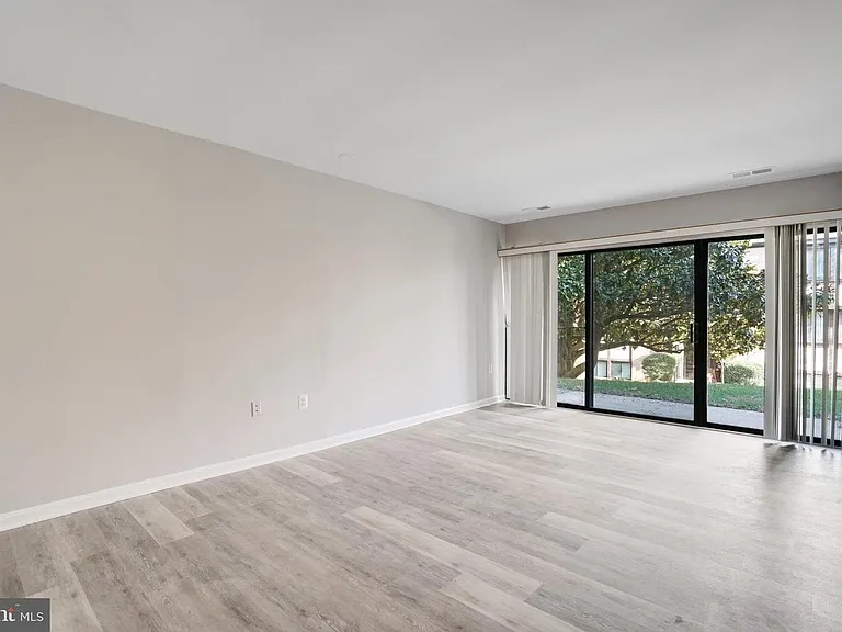 3107 Buccaneer Ct #2 — Photo 17