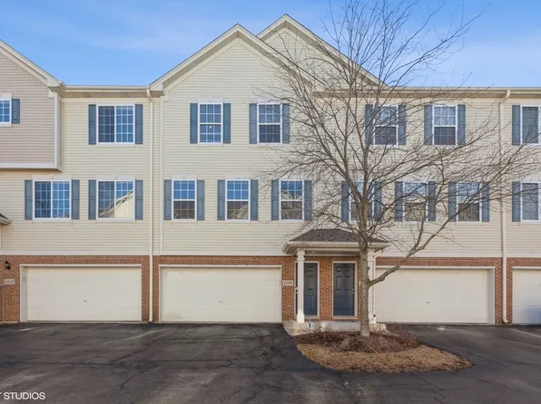 1799 Indian Hill Ln #1799, Aurora, IL 60503