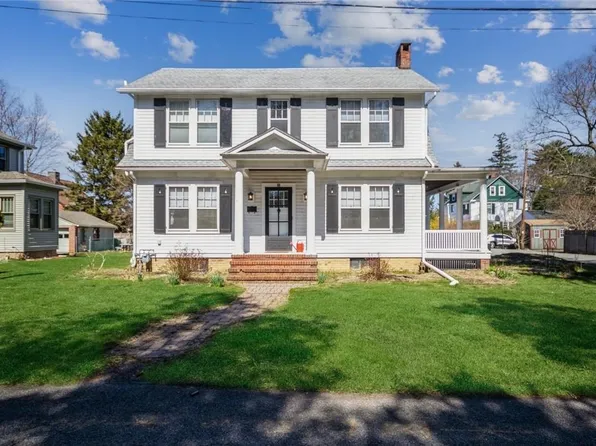 22 Pine Street, Cornwall On Hudson, NY 12520