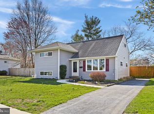 137 Brookside Blvd, Newark, DE 19713