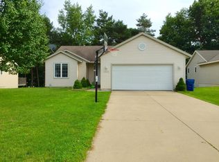 1800 Keegan Ct SW, Wyoming, MI 49519