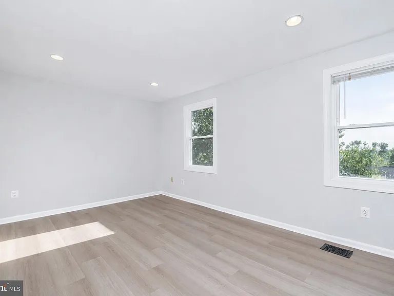 50 Timber Rock Rd — Photo 31