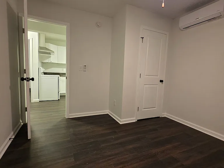 1818 Oakland Pointe — Photo 6