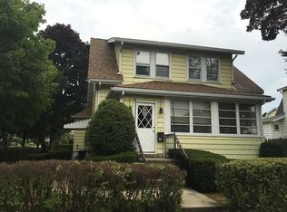 35 Ballou St, Quincy, MA 02169