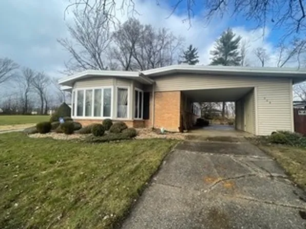 324 Shawnee St, Park Forest, IL 60466
