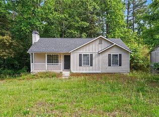 6092 Leverett Dr, Lithonia, GA 30038