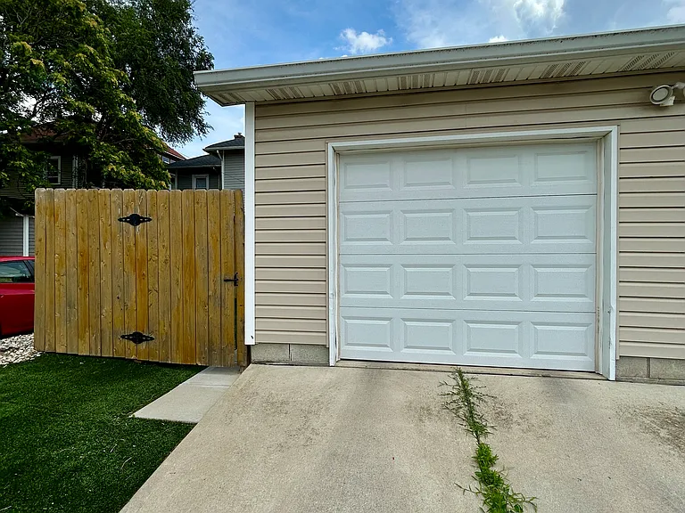 2332 Central Ave — Photo 55