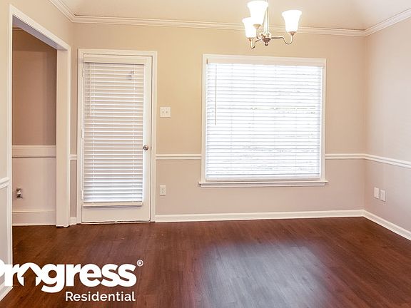 5th image of 7345 Creek Bend Dr