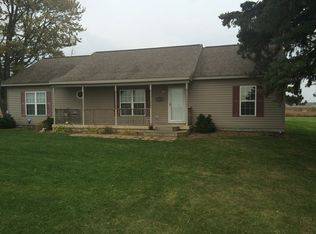 8626 E Tyler Rd, Breckenridge, MI 48615