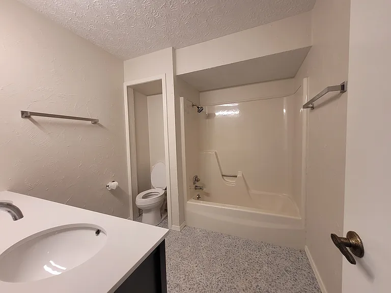 1203 Garner Ave — Photo 25