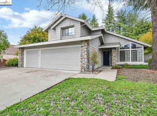 4805 Country Hills Dr, Antioch, CA 94531