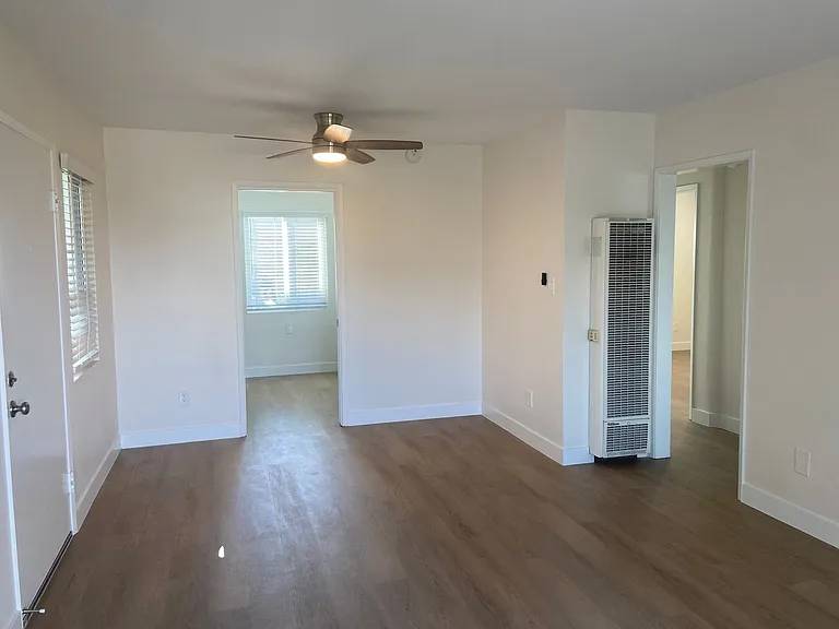 Antone Apartments — Photo 121