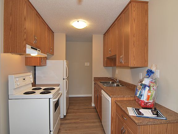 2nd image of 10830 107th St NW #203