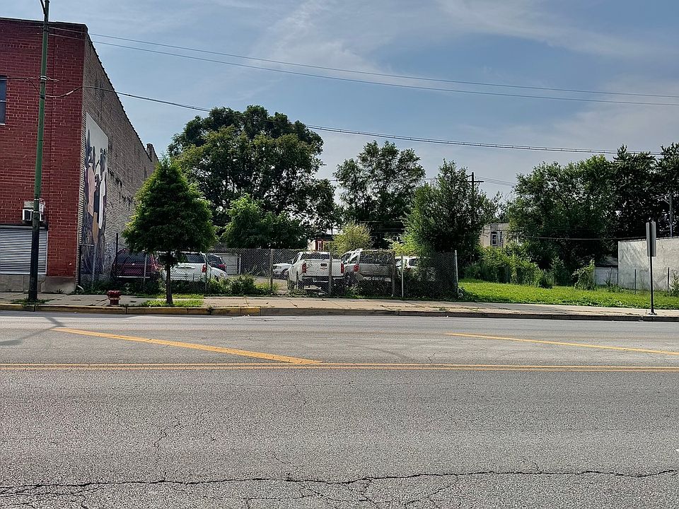 2nd image of 6422 S Ashland Ave