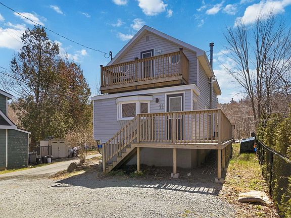 3rd image of 11 Military Rd