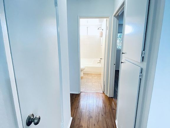 5th image of 20317 Saticoy St #95213