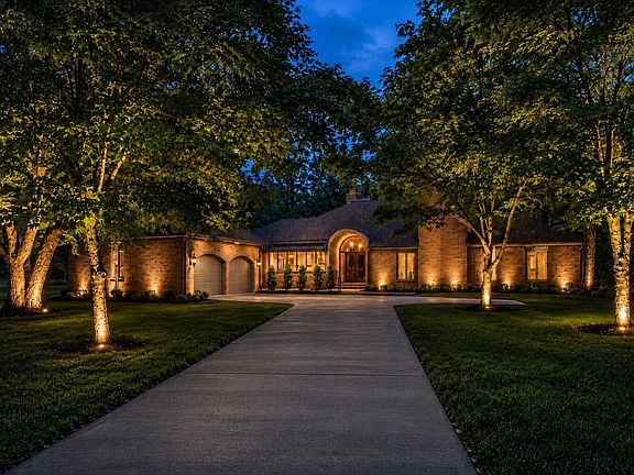 2nd image of 5430 Nelsonia Pl