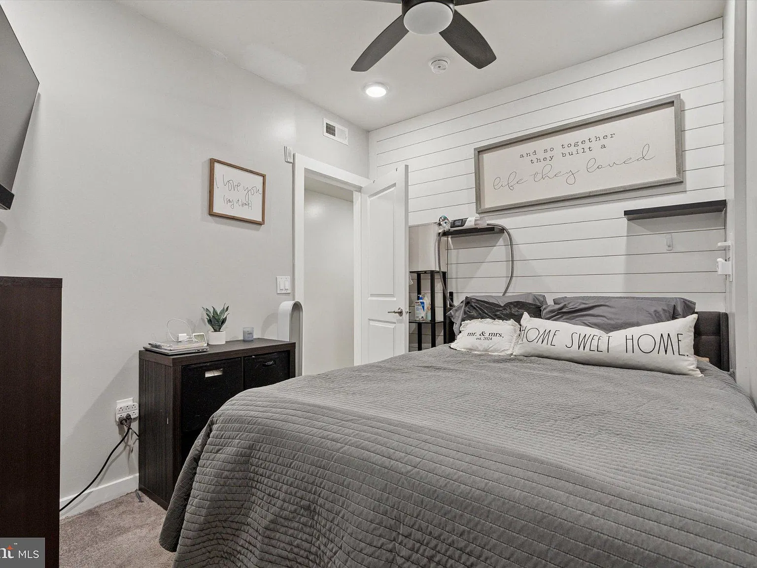 2 bed, 1.0 bath, 802 sqft, $1,495 — Photo 3