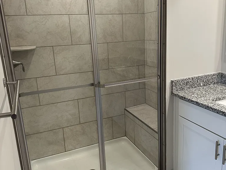 Primary shower