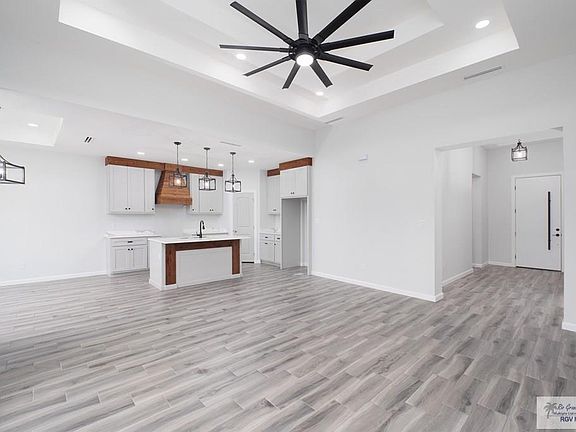 3rd image of 2629 Neel Dr