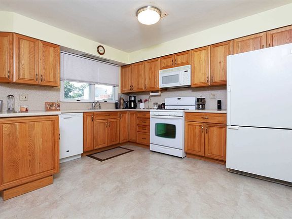 5th image of 41 Gleeland St