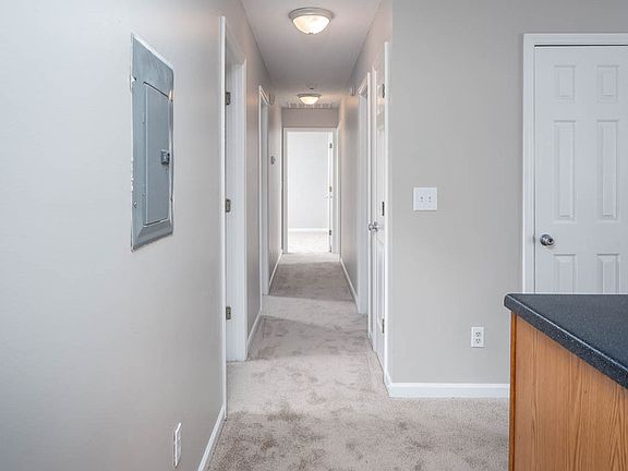3rd image of 3511 Thornwood Dr #1