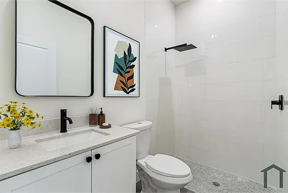 4 bed, 1600 sqft, $2,195 — Photo 3