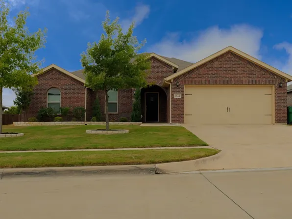 1644 Glade Meadows Dr, Joshua, TX 76058