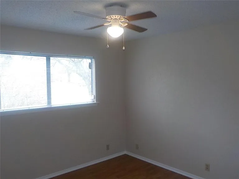 11713 Argonne Forest Trl #B — Photo 8