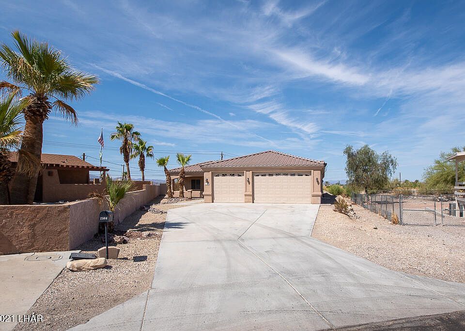 1st image of 2500 Venturer Ln