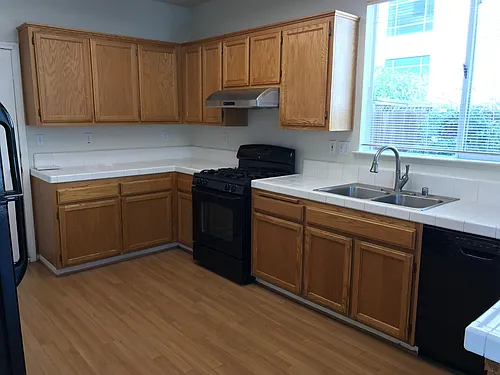 500 Wicklow Dr Photo 1