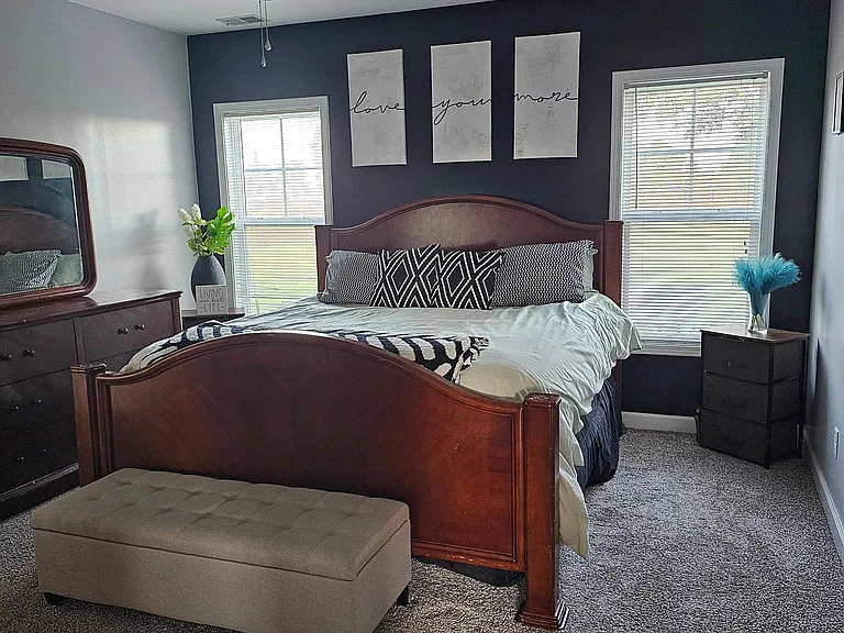 Master bedroom. New carpet and paint.