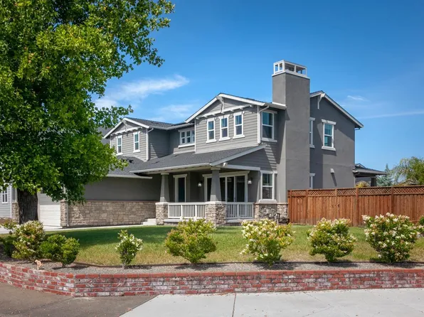 380 Pacific Heights Drive, Santa Rosa, CA 95403