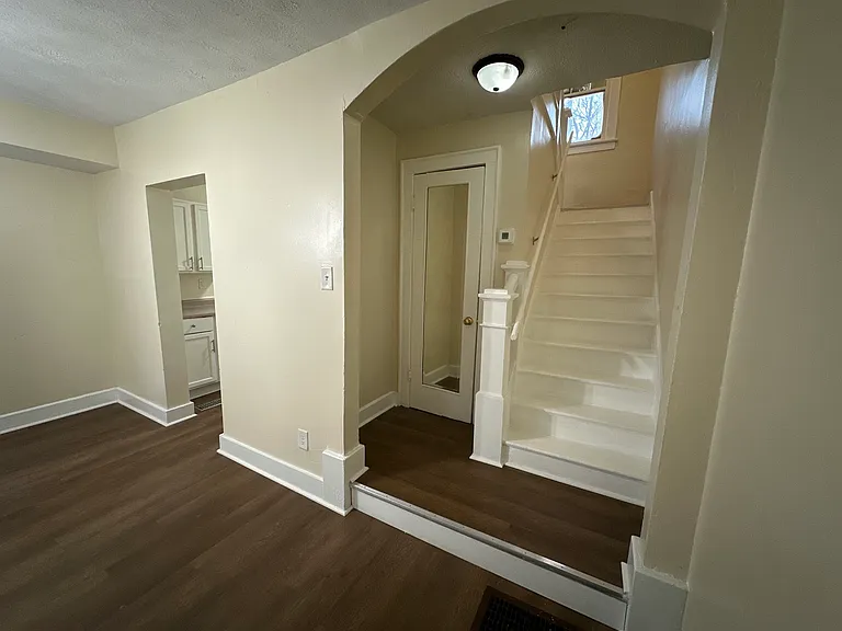 3126 N College Ave — Photo 12