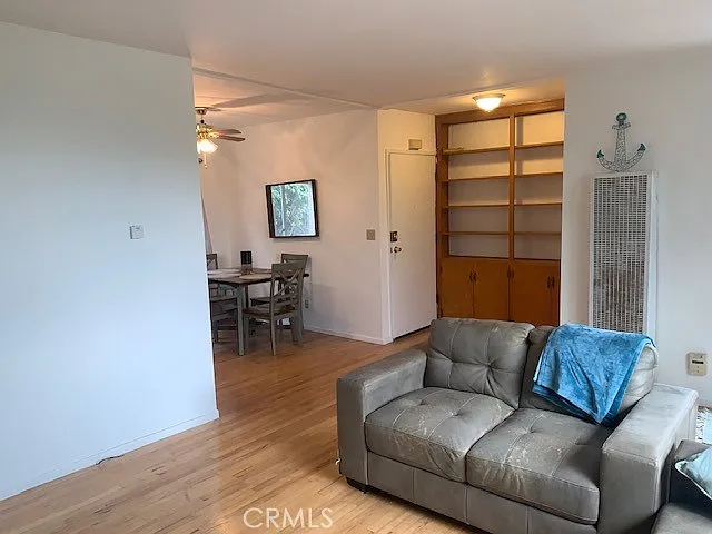 744 W 33rd St — Photo 18